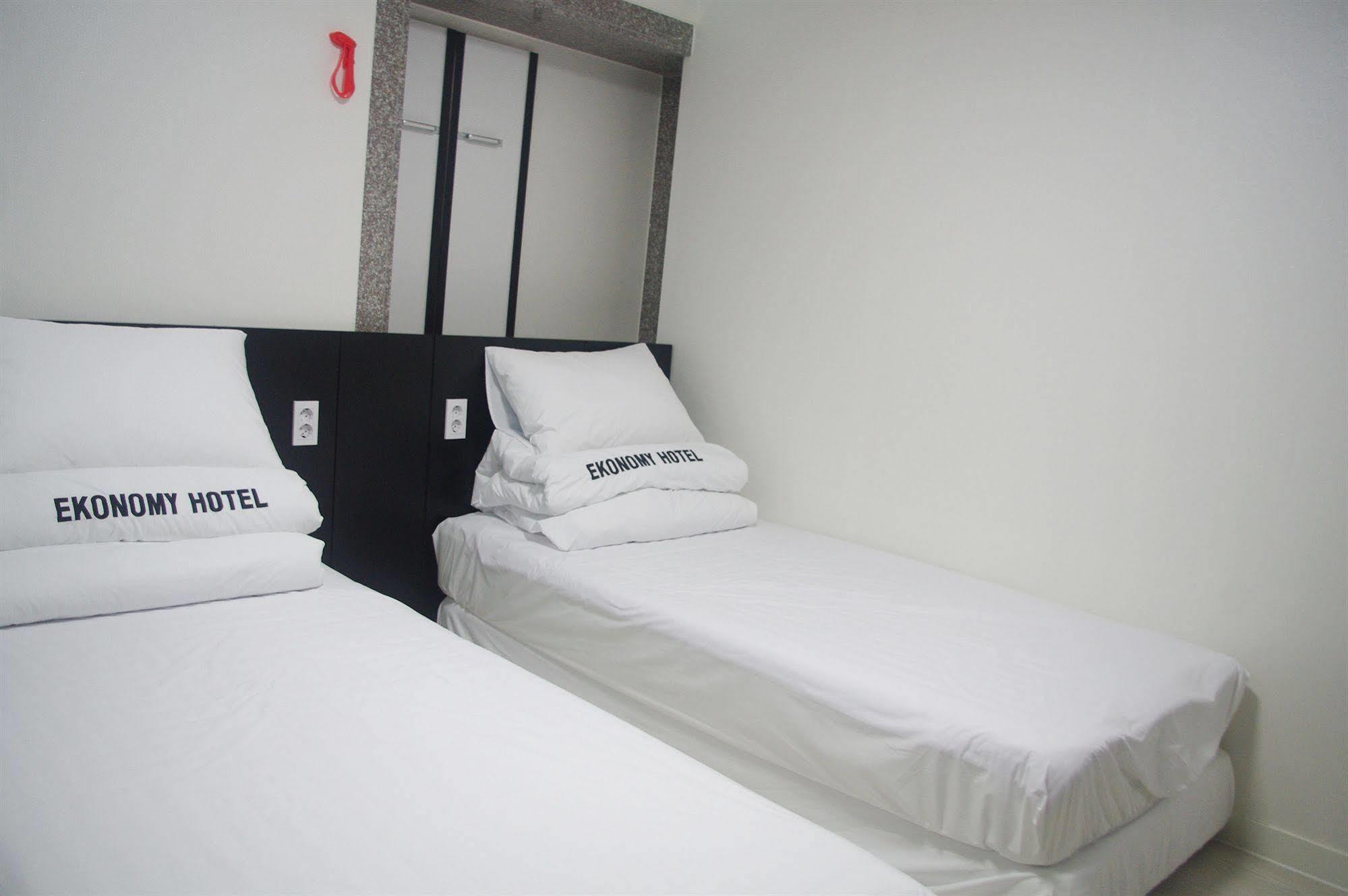 Ekonomy Hotel Nampo Ciudad Metropolitana de Ciudad Metropolitana de Busan Exterior foto